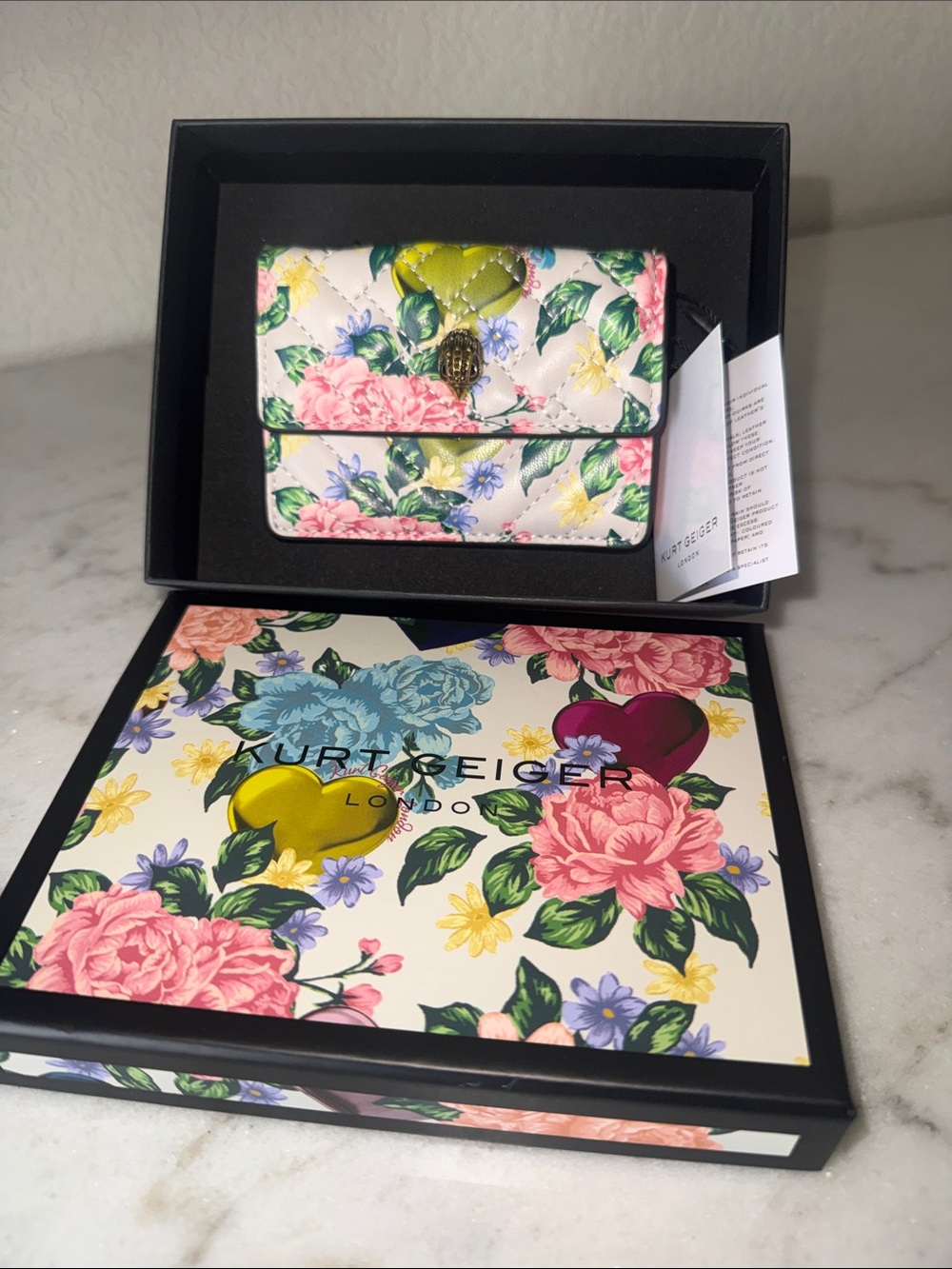 Kurt Geiger Floral Quilted Card Wallet - White Floral